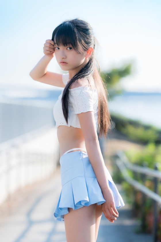 安達ほまれ
